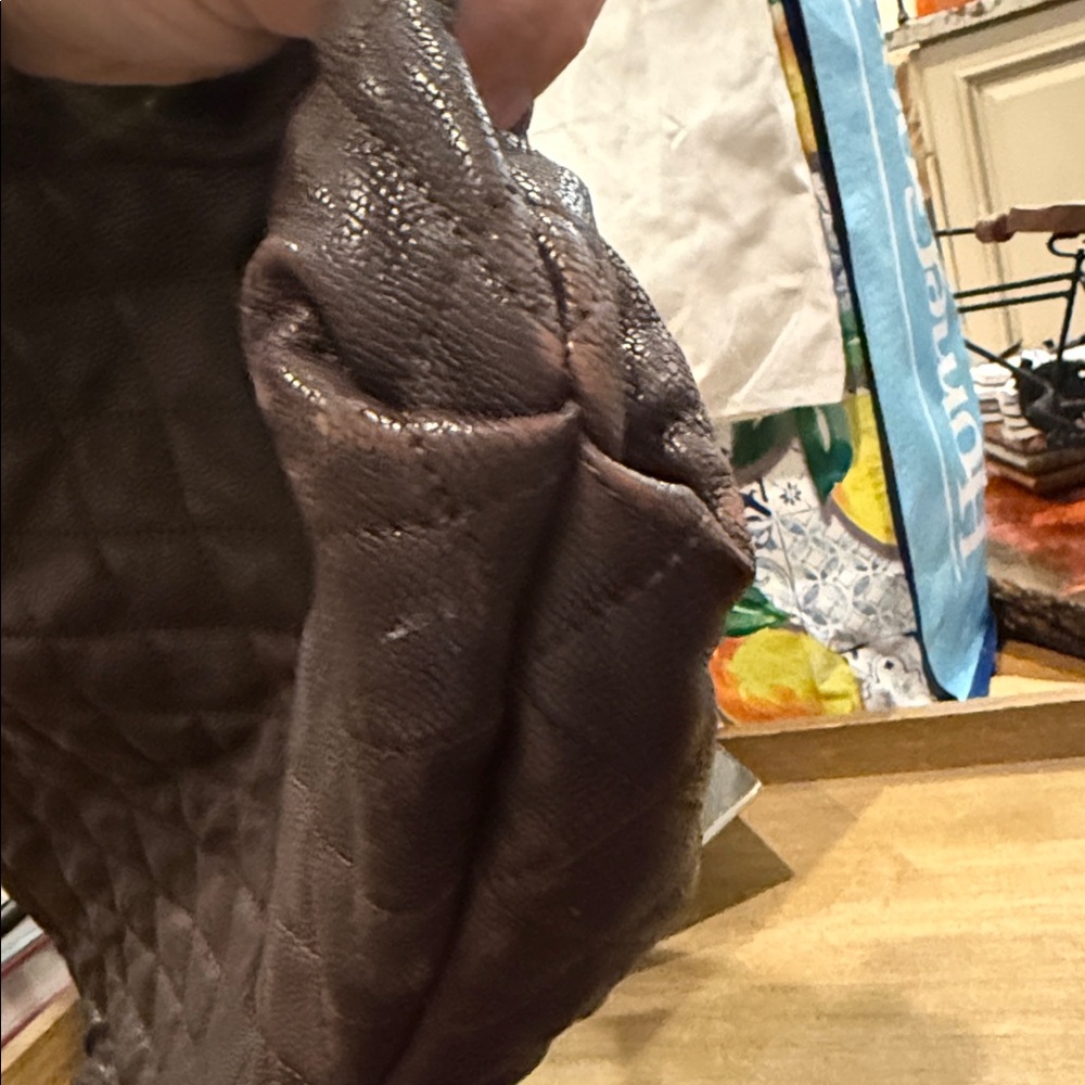 Chanel Dark Brown Quilted Shoulder Bag - Picture 5 of 6